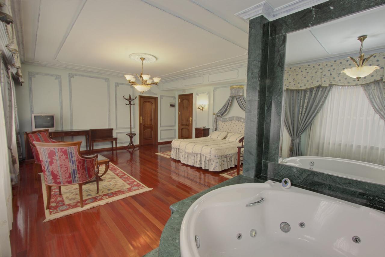 Hotel Pazo De Monterrei Ourense Zewnętrze zdjęcie